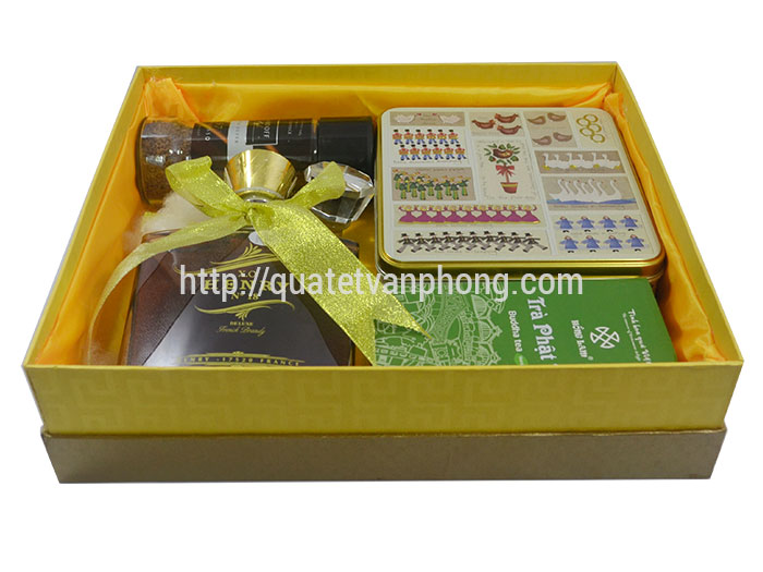 Hộp quà tết - QTVP16H
