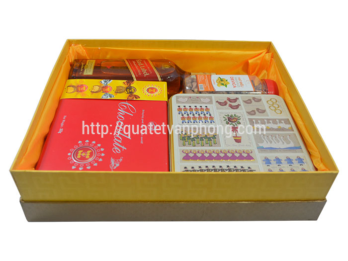 Hộp quà tết - QTVP18H