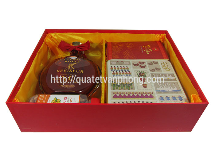 Hộp quà tết - QTVP35H