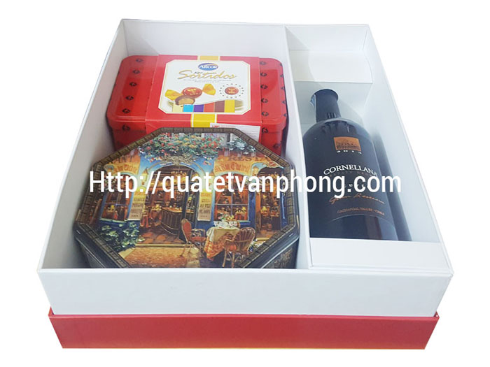 Hộp quà tết HM78