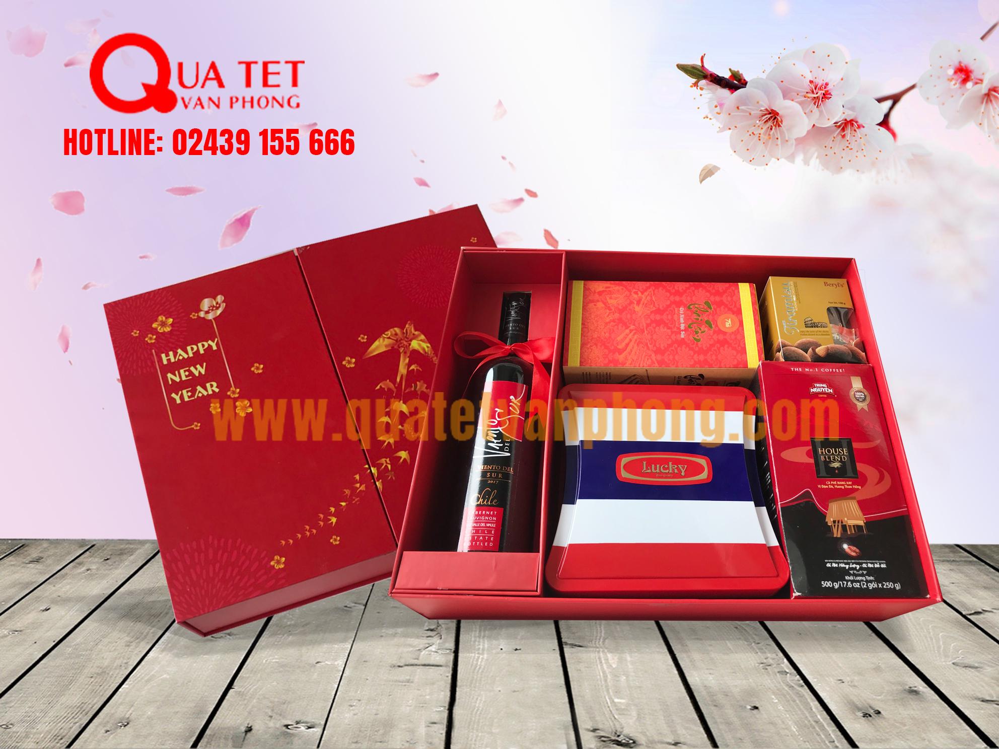 Hộp quà tết HM720
